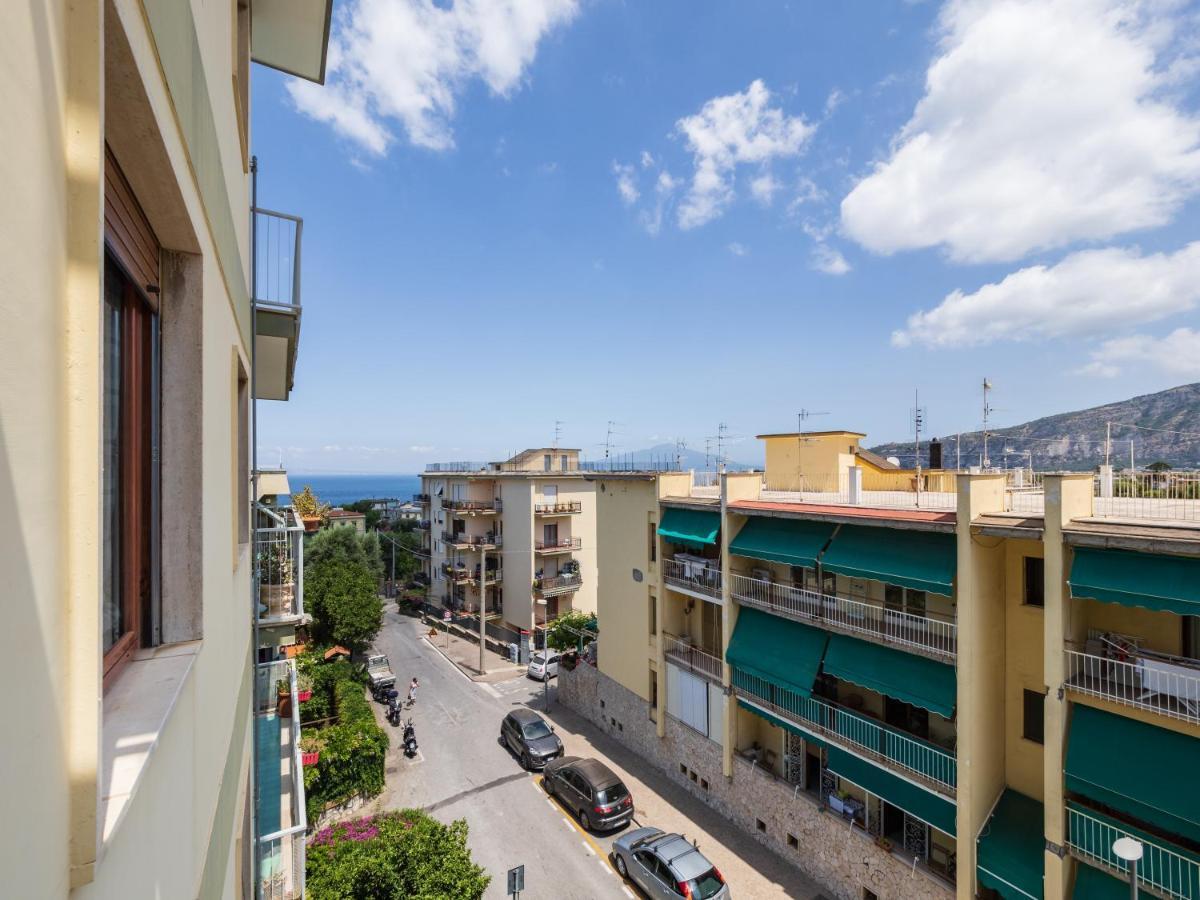 Azzurro Park Suite Sorrent Exterior foto