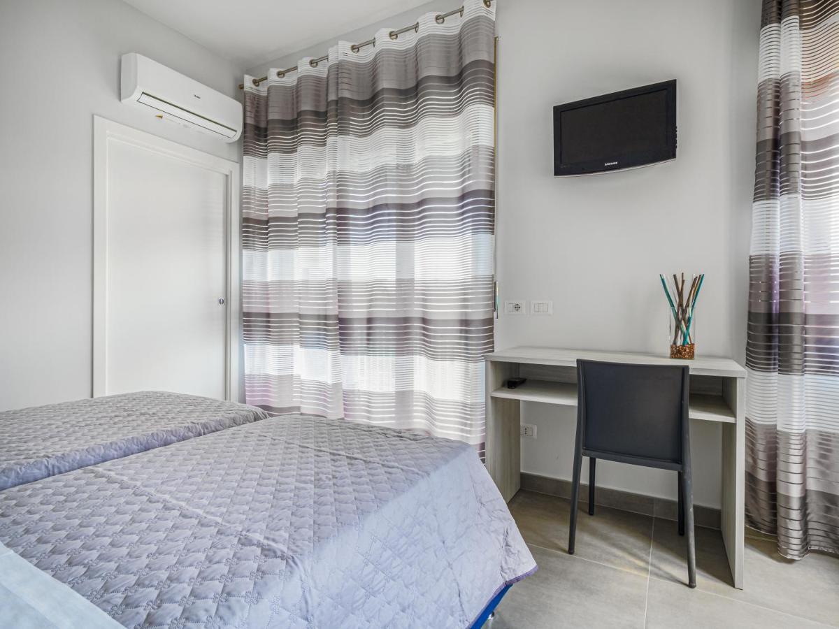 Azzurro Park Suite Sorrent Exterior foto